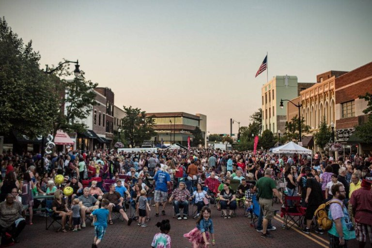 Downtown Beloit WI Shop Downtown Beloit Shops & Restaurants
