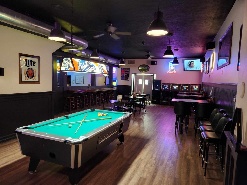 Discover the Best of Beloit with Friends Discover the Best of Beloit with Friends