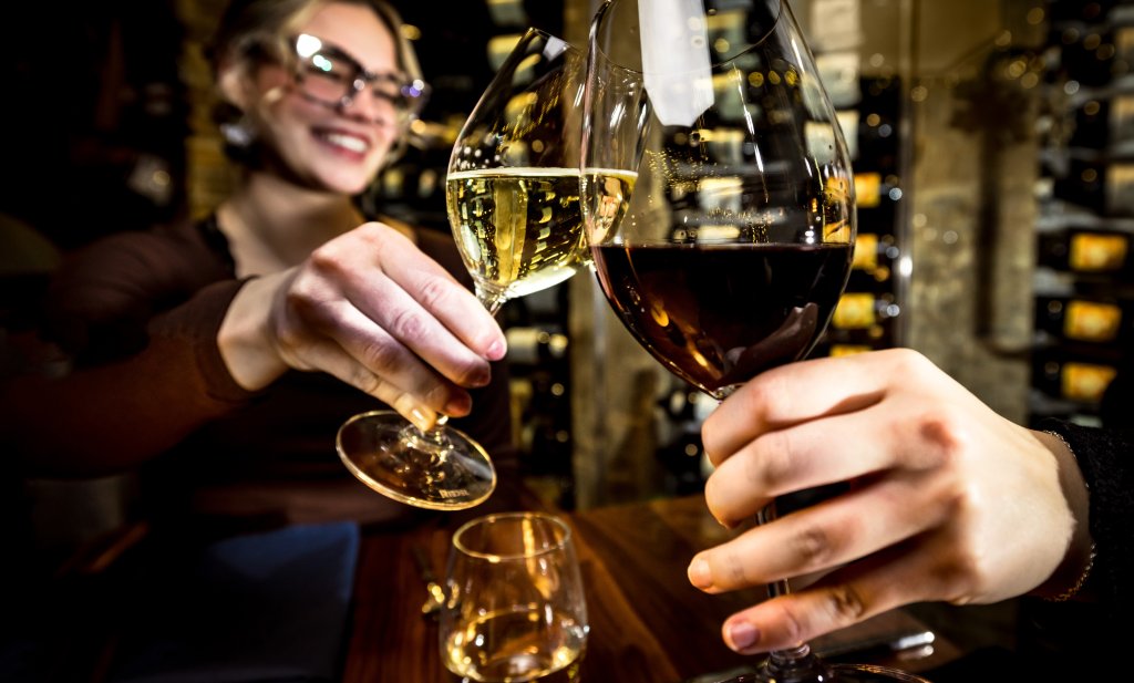 Pour & Explore with Friends in Beloit