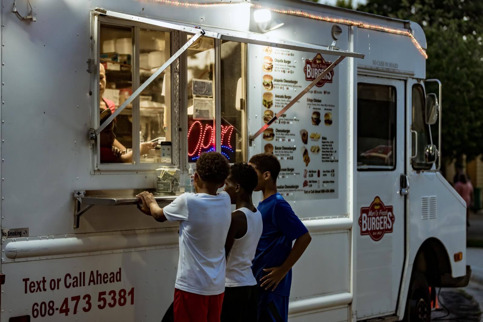 Music at Harry's Place Music at Harry's Place